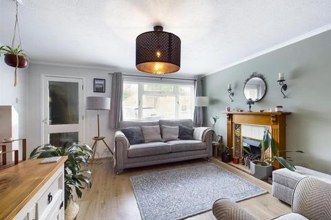9 Tintern Road, Crawley, RH11 8NG