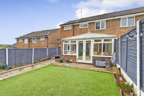 9 Tintern Road, Crawley, RH11 8NG