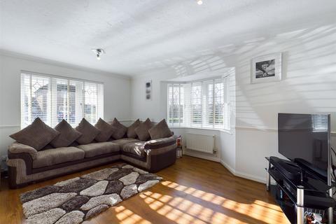 18 Benjamin Road, Maidenbower, Crawley, RH10 7QY