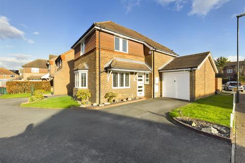 18 Benjamin Road, Maidenbower, Crawley, RH10 7QY