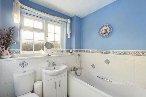 3 Barber Close, Maidenbower, Crawley, RH10 7LU