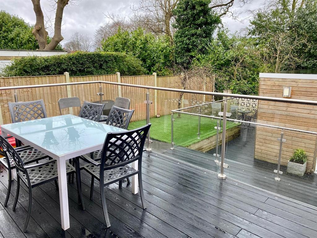 Cheviot way 11 garden.jpg