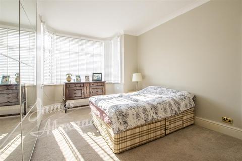 71 Strathyre Avenue, London, SW16 4RF