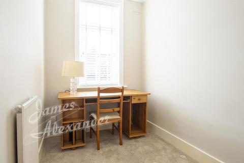 71 Strathyre Avenue, London, SW16 4RF