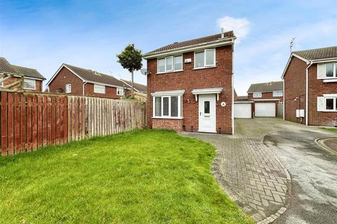 3 bedroom detached house for sale - Larch Drive, Hull HU12