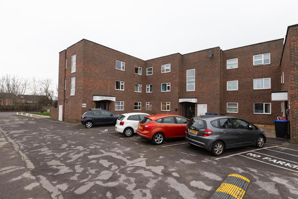 Willow court 10.JPG