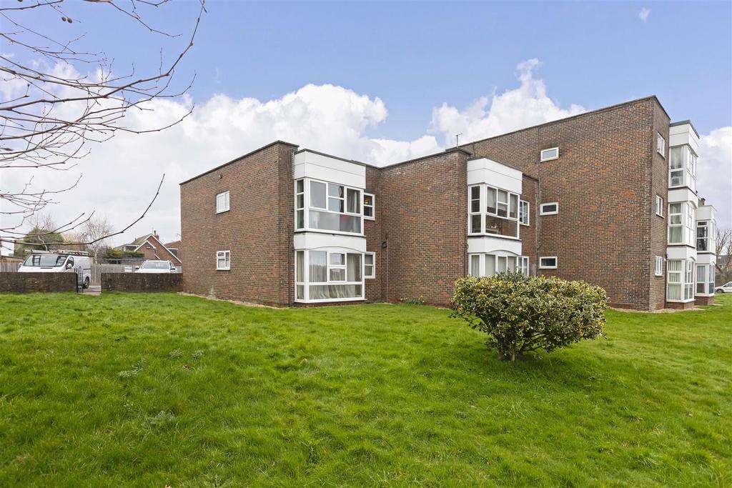 Willow court 9.JPG
