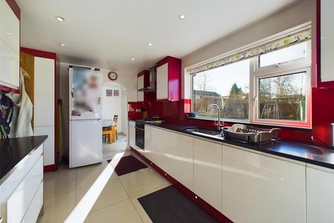 4 bedroom detached house for sale - Somerville Drive, Pound Hill RH10