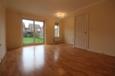 3 bedroom terraced house to rent - Sage Close, Biggleswade, SG18