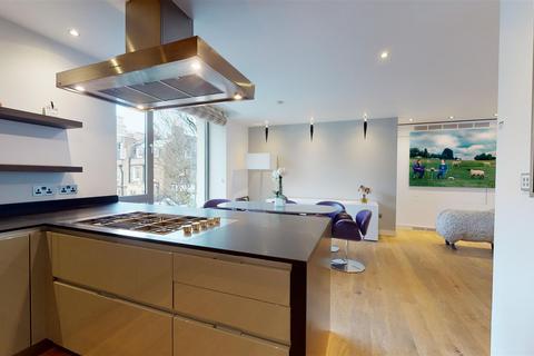 3 bedroom flat for sale - Montrose House, Montrose Place, Belgravia SW1X