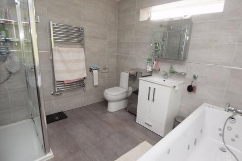 5 bedroom detached house for sale - Tootswood Road, Bromley, BR2