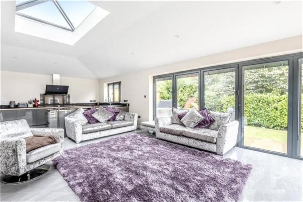 Speldhurst Close, Bromley, BR2 3 bed detached house for sale £740,000