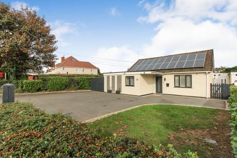 3 bedroom detached bungalow for sale, Balsall Street East, Coventry CV7