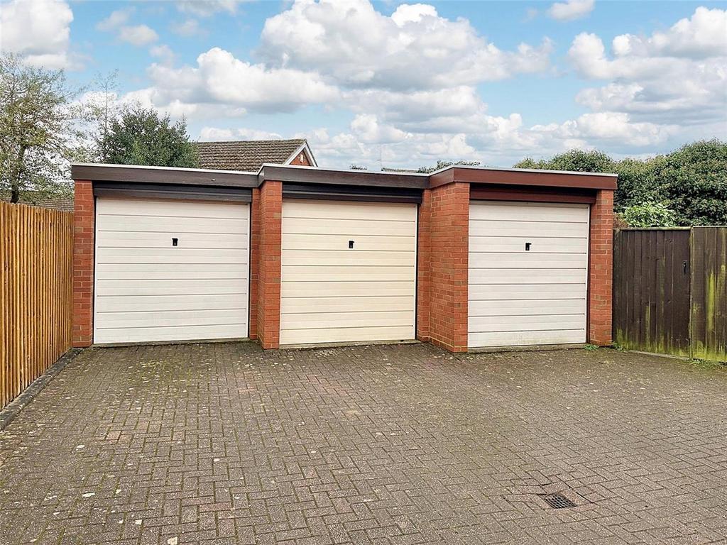 Garage En-Bloc