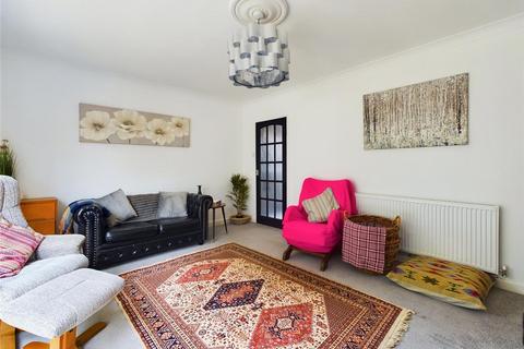 6 Clent Road, Stourbridge, DY8 4LN