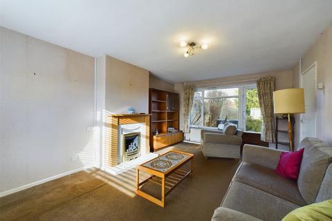 3 bedroom end of terrace house for sale, Maiden Lane, Langley Green RH11