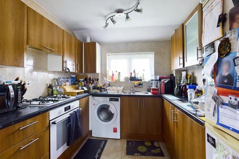 3 Waterside Close, Bewbush, Crawley, RH11 6BQ