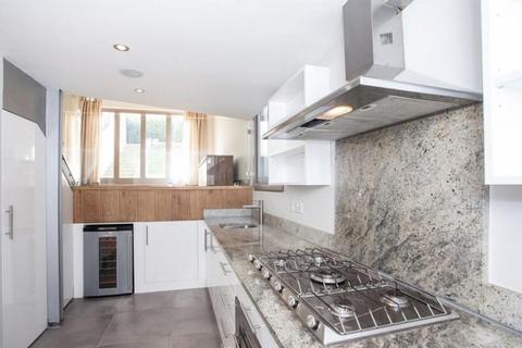 2 bedroom house to rent, Parkhill Road, Belsize Park, NW3