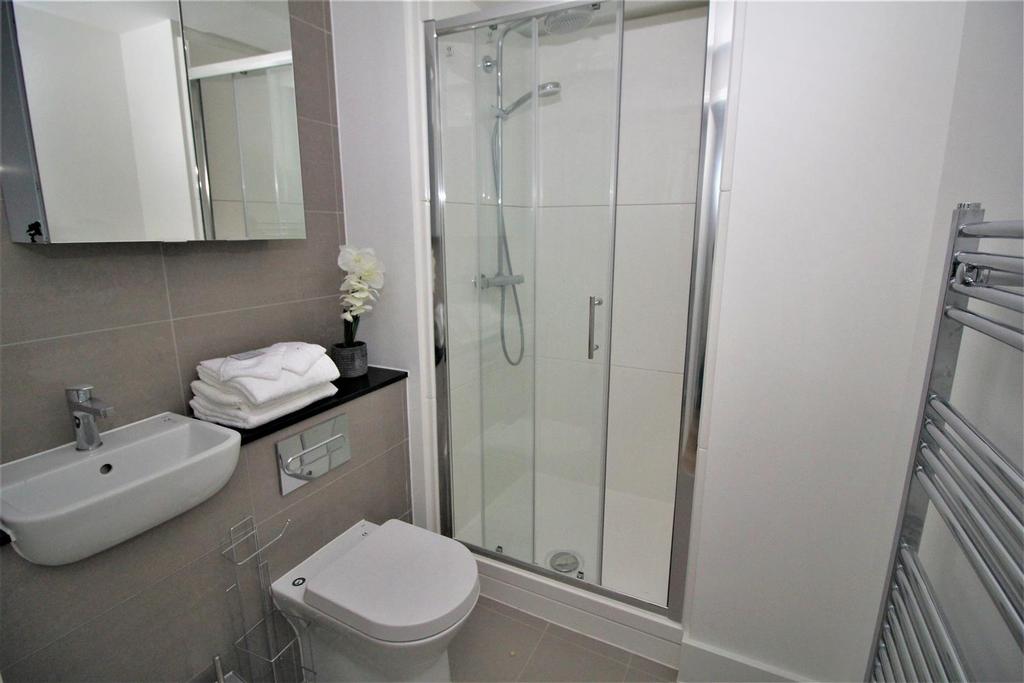 Shower Room1.jpg