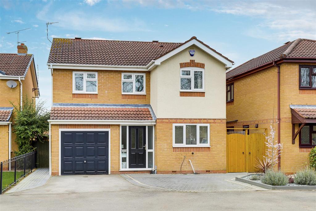 Sandwell Close, Long Eaton NG10 4 bed detached house for sale £425,000