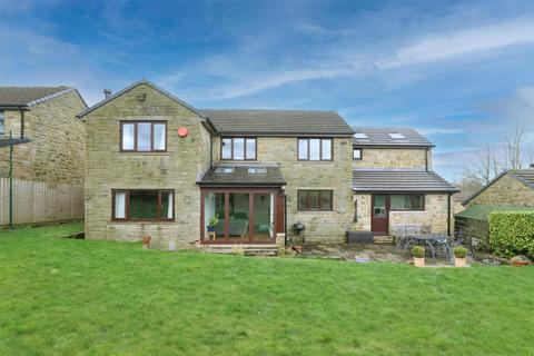 5 bedroom detached house for sale, White Wells Gardens, Holmfirth HD9