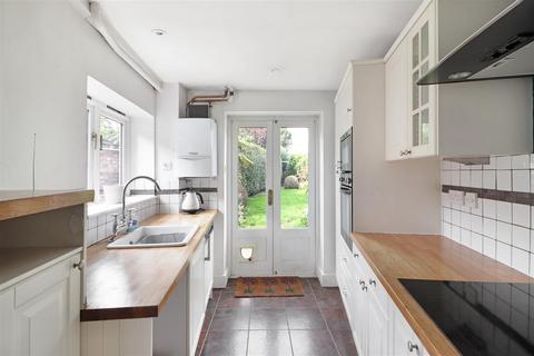 3 bedroom semi-detached house for sale - The Green, Westerham TN16