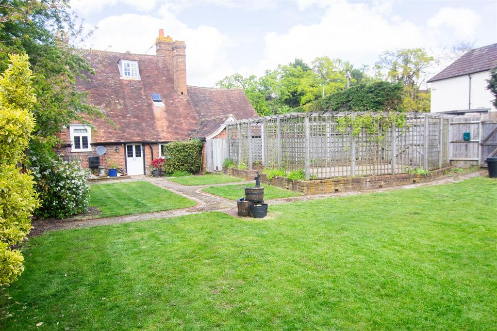 Westerham Road, Sevenoaks TN13 4 bed terraced house for sale £600,000