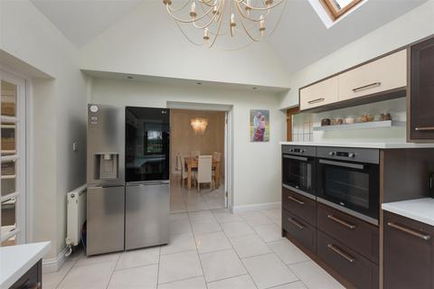 11 Chestfield Road, Chestfield, Whitstable, CT5 3LJ