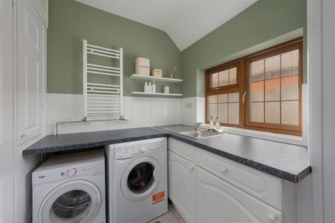 11 Chestfield Road, Chestfield, Whitstable, CT5 3LJ