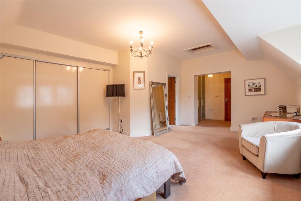 Bedroom 1 Aspect 2