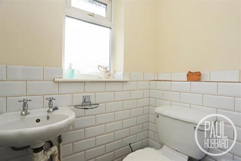 3 Aldwyck Way, Lowestoft, NR33 9JQ