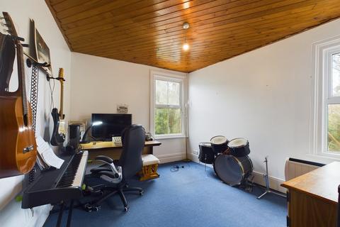 10 Approach Road, Broadstairs, CT10 1QT