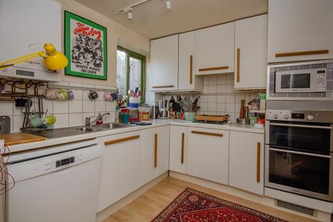 28 Chaplin Road, Bristol, BS5 0JU