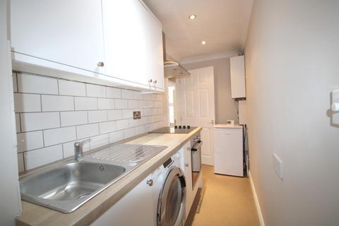 1 bedroom flat to rent, Belmont Road, Harrogate, HG2 0LR