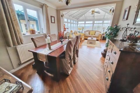 3 Gregory Close, Pencoed, Bridgend, CF35 6RF