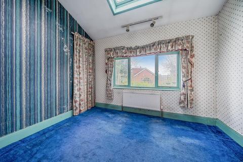 150 Kirkstall Hill, Leeds, LS4 2SX