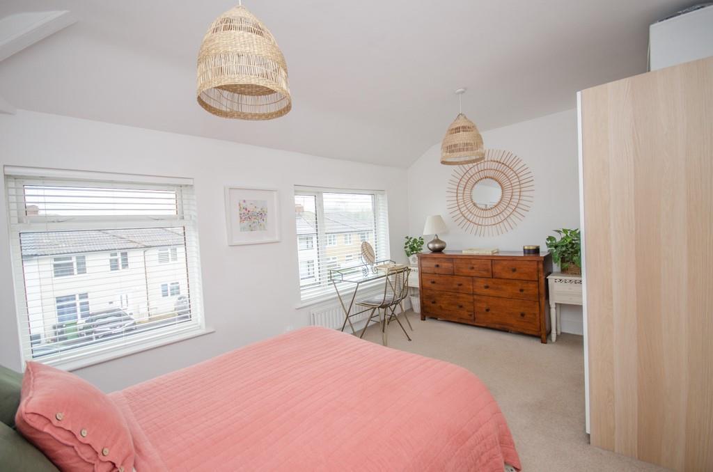 Bedroom one pic 2.jpg