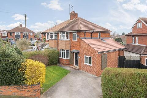 4 bedroom semi-detached house for sale, Calcaria Road, Tadcaster