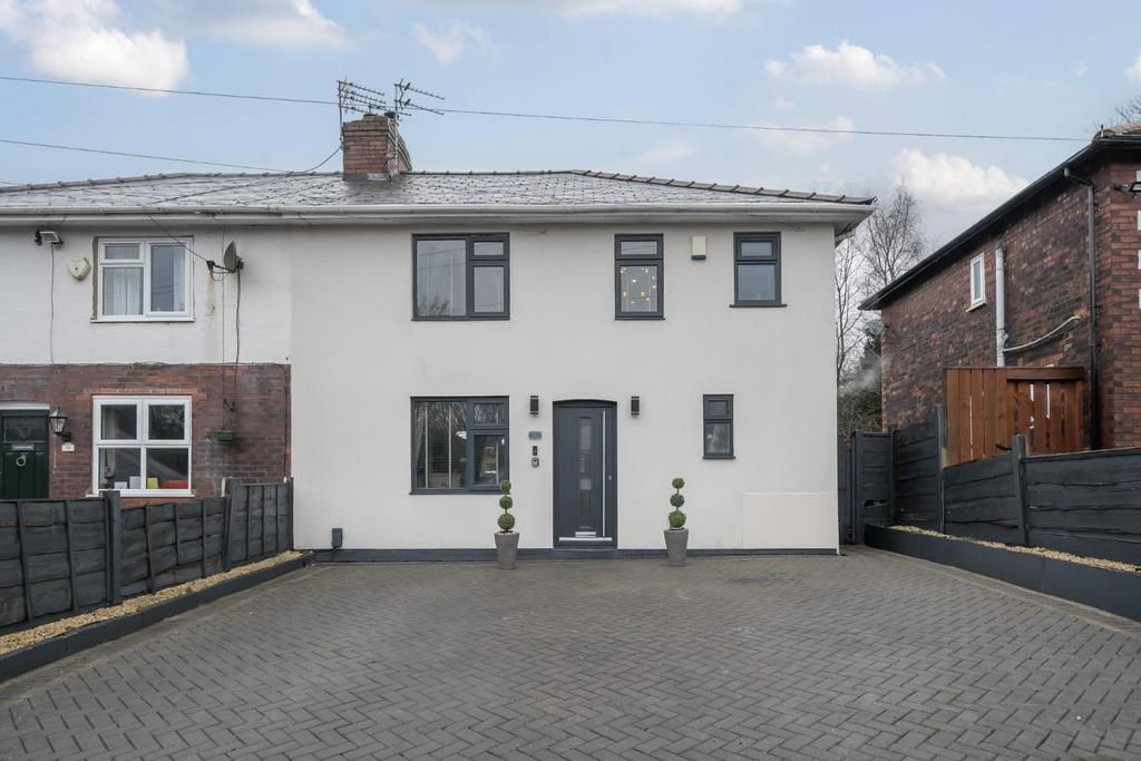 Peel Lane, Little Hulton, Manchester 3 bed semidetached house for sale
