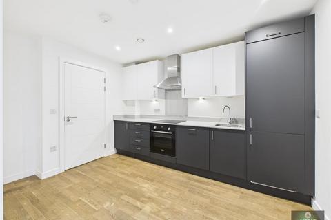 1 bedroom apartment to rent, The Broadway, Town Centre RH10