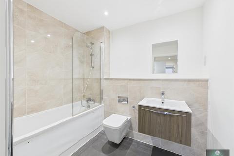 1 bedroom apartment to rent, The Broadway, Town Centre RH10