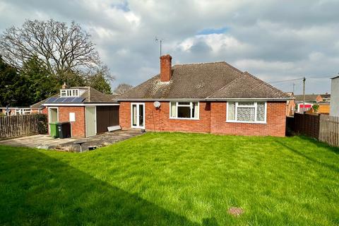 3 bedroom bungalow for sale, Poplar Road, Clehonger, Hereford, HR2