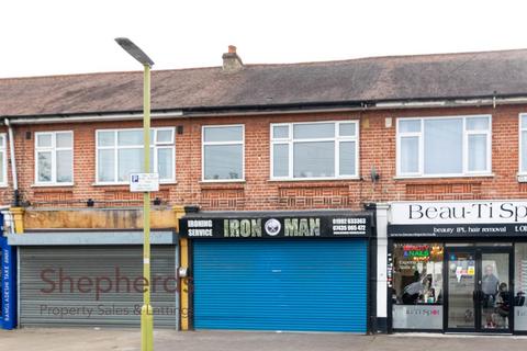 Shop to rent, Clarendon Parade - lock up SHOP, Cheshunt EN8