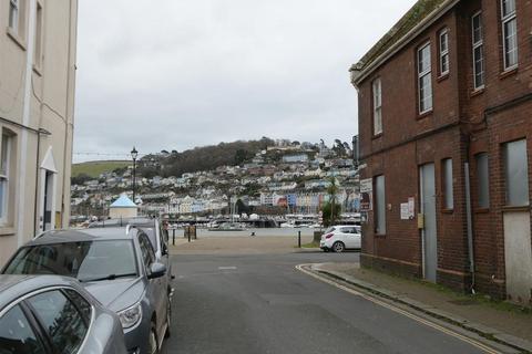 Property to rent - Hauley Road, Dartmouth