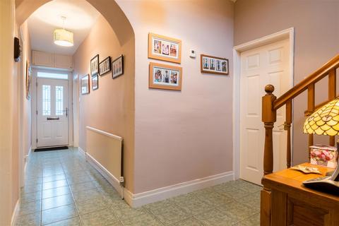 Belle Vue, 29 Bedale Road, Aiskew, Bedale, DL8 1AZ
