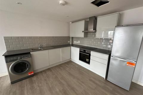3 bedroom apartment to rent - London Road, Wembley