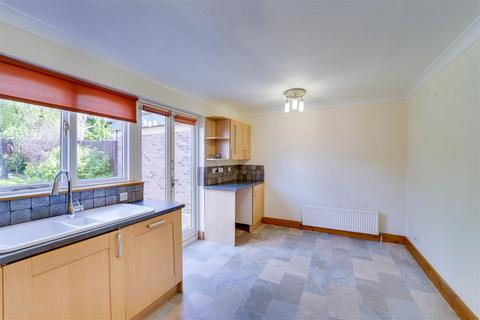 3 bedroom terraced house for sale, Armstrong Close, Newmarket CB8
