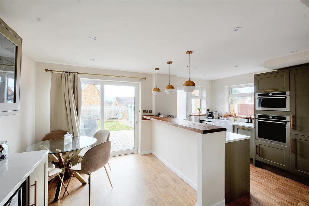Open plan full width dining kitchen