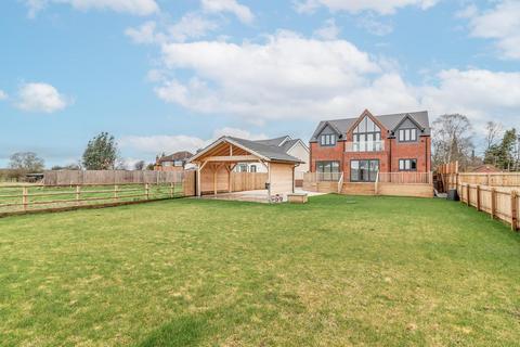 5 bedroom detached house for sale, The Granary, Barton-In-Fabis, Nottingham