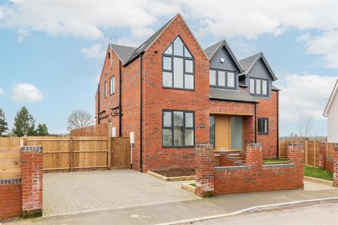 5 bedroom detached house for sale, The Granary, Barton-In-Fabis, Nottingham